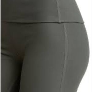ALO capri high‎ waisted yoga athletic leggings grey size small